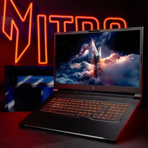 Acer Nitro V 17 AI ANV17-41 - AMD Ryzen 7 260, 16GB, 1TB SSD, NVIDIA GeForce RTX 5070, 17.3" Full HD, Windows 11 Gaming Laptop slide 5