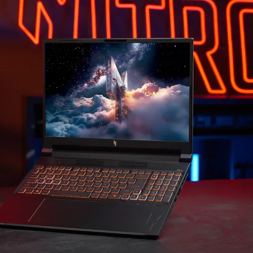 Acer Nitro V16 AI ANV16-42 - AMD Ryzen 7 260, 16GB, 1TB SSD, NVIDIA GeForce RTX 5070, 16" WUXGA, Windows 11 Gaming Laptop slide 6