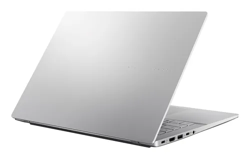 M3407HA-LY014W Copilot+ PC slide 6