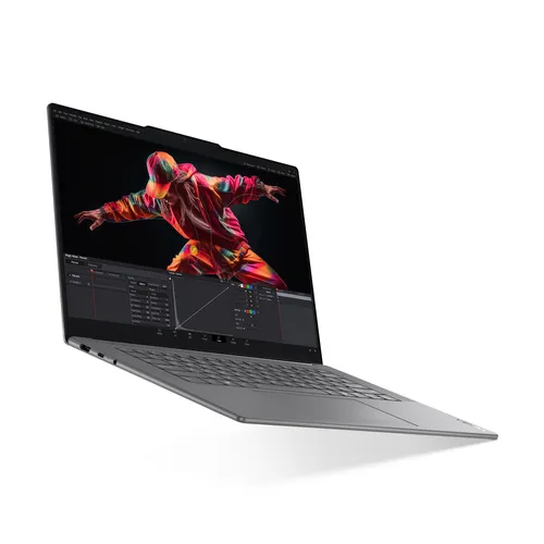 Yoga Slim 7 15ILL9 Copilot+ PC slide 4
