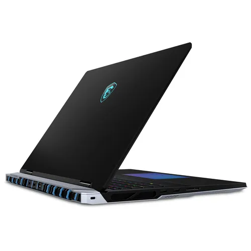 Titan 18 HX AI A2XWJG 614US slide 4